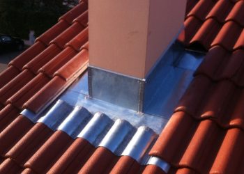 abergement-zinc-cheminee-tuile-forte-onde_L